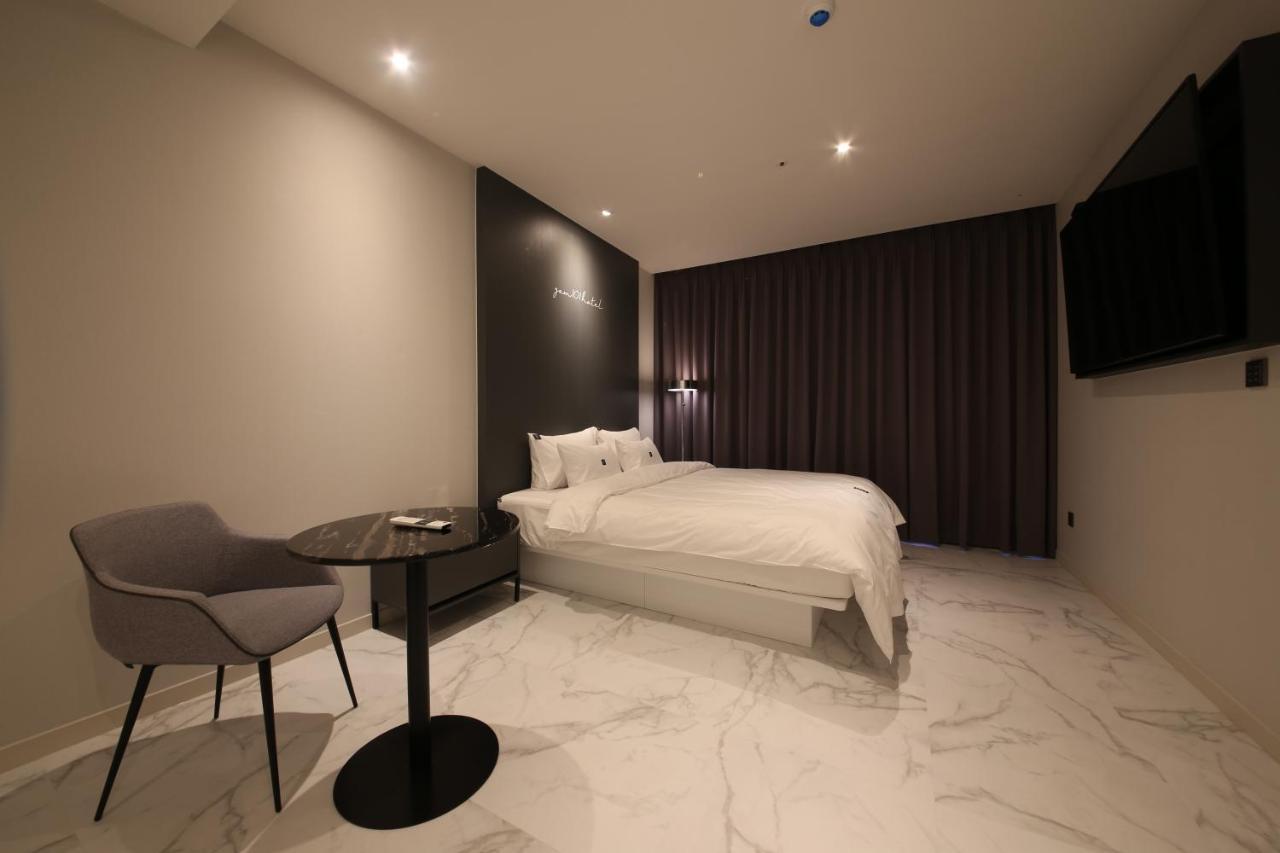 Zam101 Hotel Gimhae Exteriér fotografie