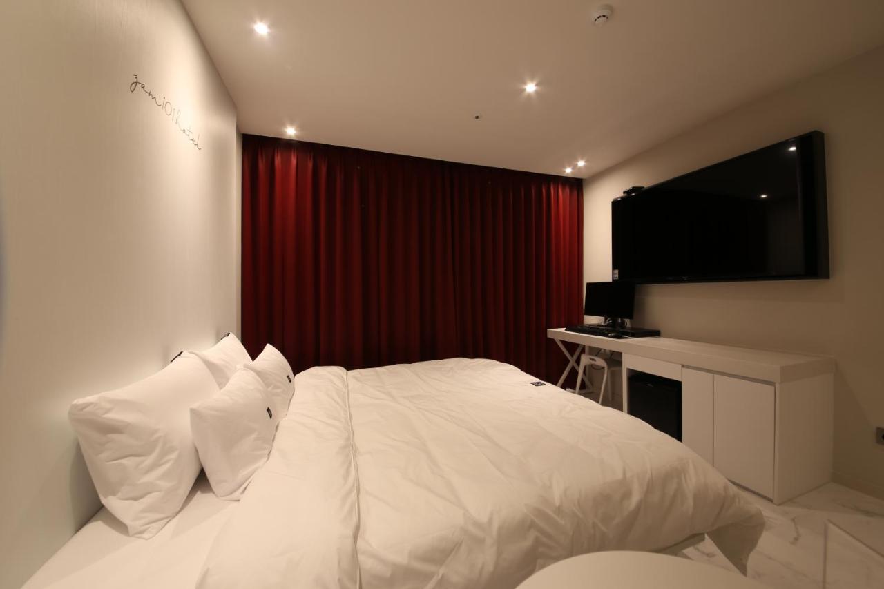 Zam101 Hotel Gimhae Exteriér fotografie