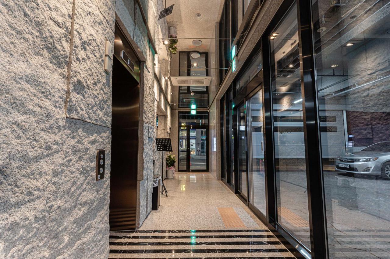 Zam101 Hotel Gimhae Exteriér fotografie