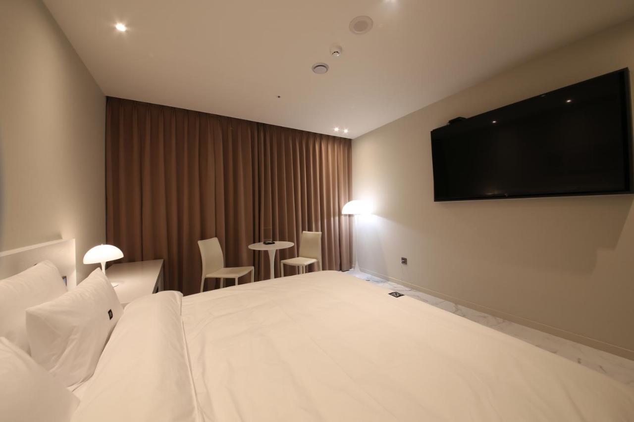 Zam101 Hotel Gimhae Exteriér fotografie