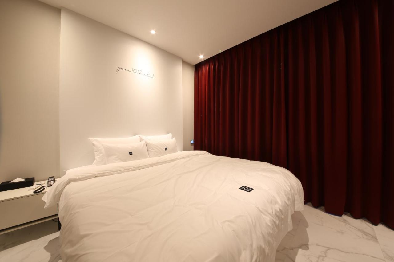 Zam101 Hotel Gimhae Exteriér fotografie